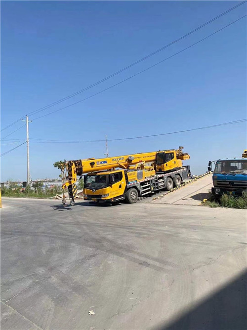 江津区吊车作业时，可能会产生哪些额外收费项目？