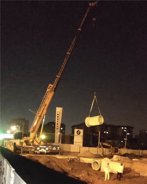 江津区“弯臂矫正”—— 吊车的 “形变补偿” 技术