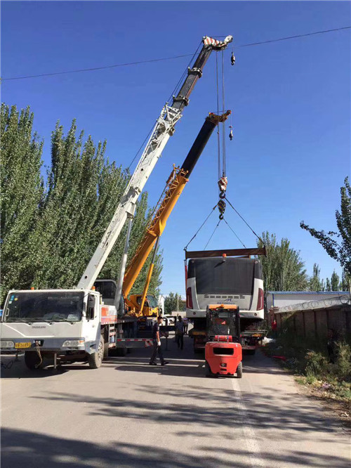 江津区港口集装箱搬运案例